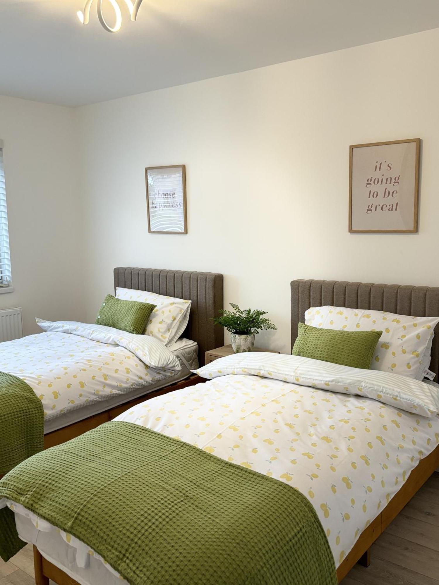 23 Coastal Comfort Millom Exterior photo